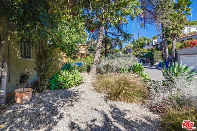 1574 Murray Drive, Los Angeles, CA 90026