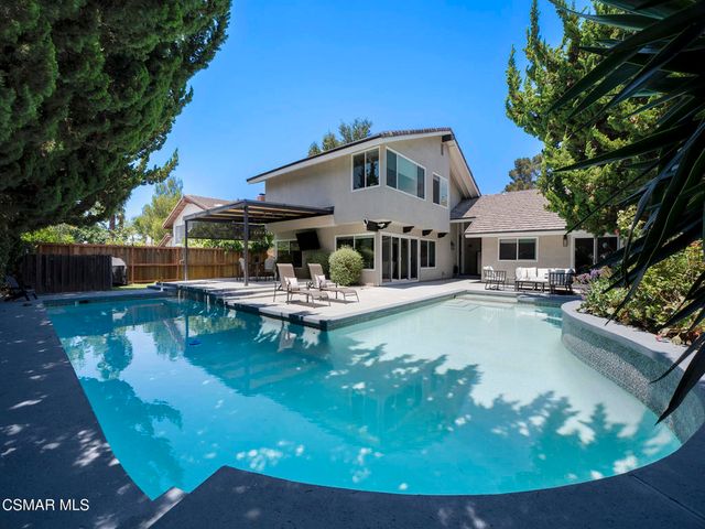 2920 Salmon River Circle, Westlake Village, CA 91362
