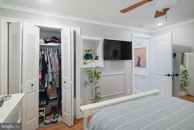 1910 S ALDER ST, Philadelphia, PA 19148