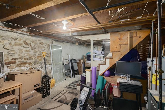 1910 S ALDER ST, Philadelphia, PA 19148