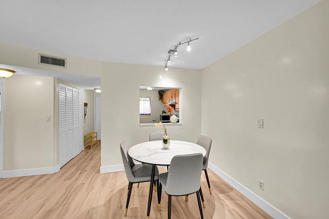 9503 Boca Cove Circle 603, Boca Raton, FL 33428