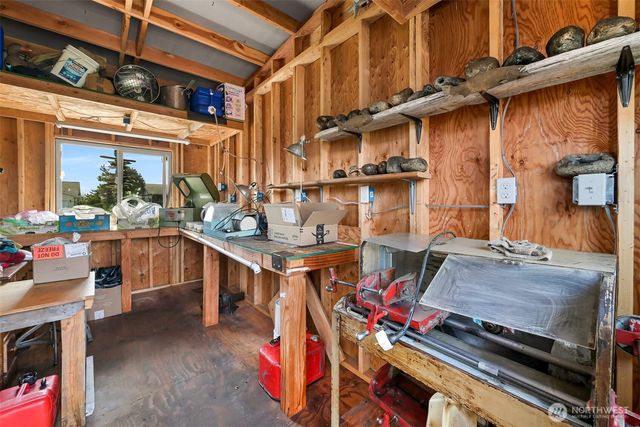 8248 Cowichan Road, Blaine, WA 98230