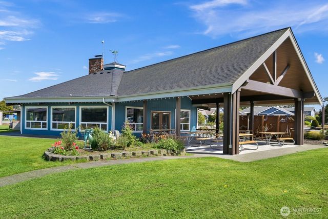 8248 Cowichan Road, Blaine, WA 98230
