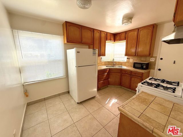 4253 S Centinela Avenue, Los Angeles, CA 90066