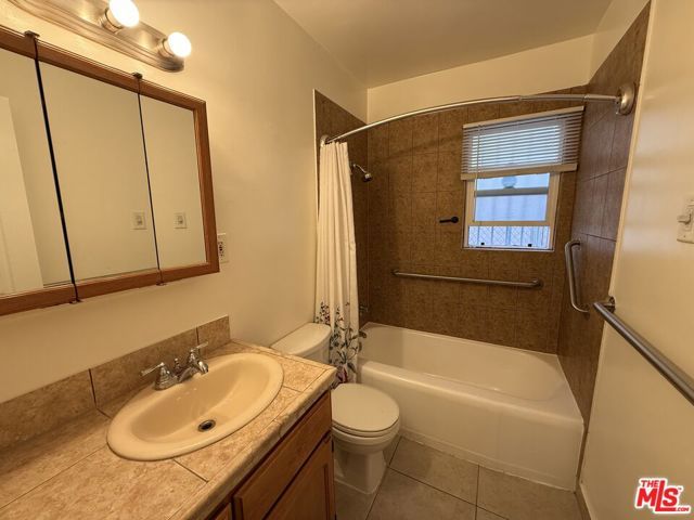 4253 S Centinela Avenue, Los Angeles, CA 90066