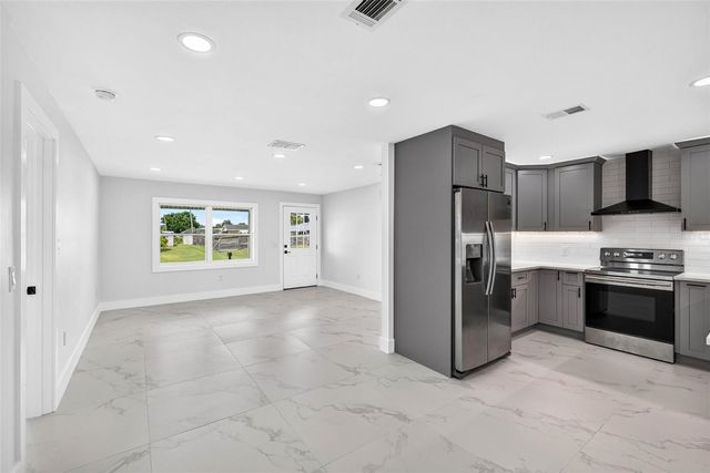 381 GRENADA STREET, Port Charlotte, FL 33948