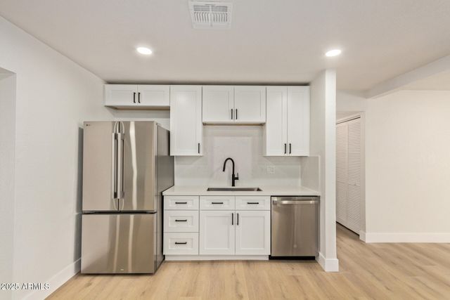 3314 W CORRINE Drive, Phoenix, AZ 85029