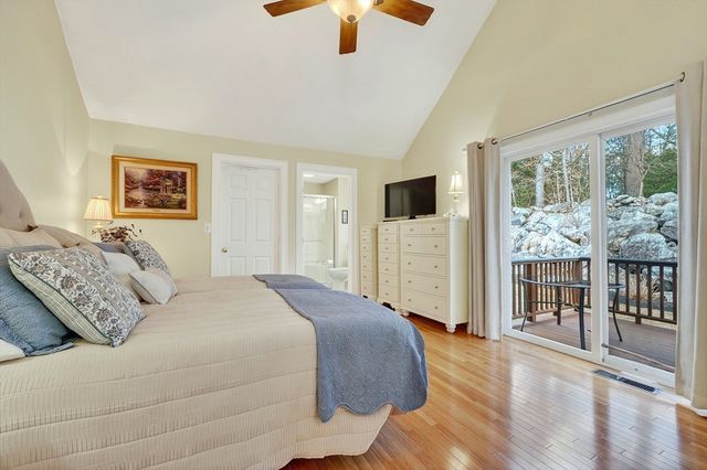 102 Central St 5A, Saugus, MA 01906