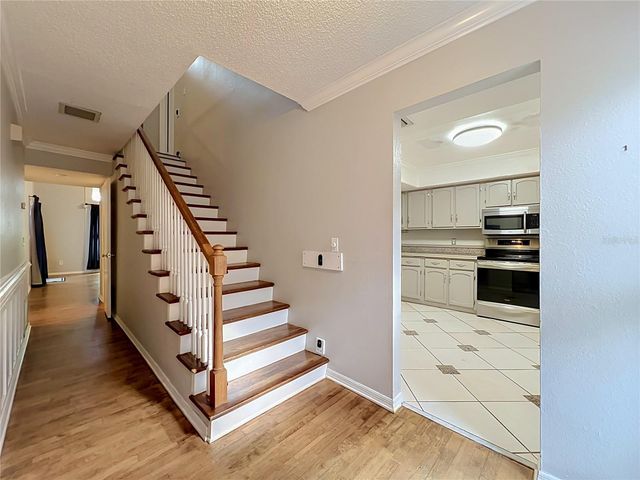 814 LAUREL AVENUE 2, Orlando, FL 32803