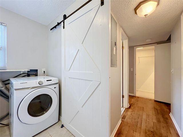 814 LAUREL AVENUE 2, Orlando, FL 32803
