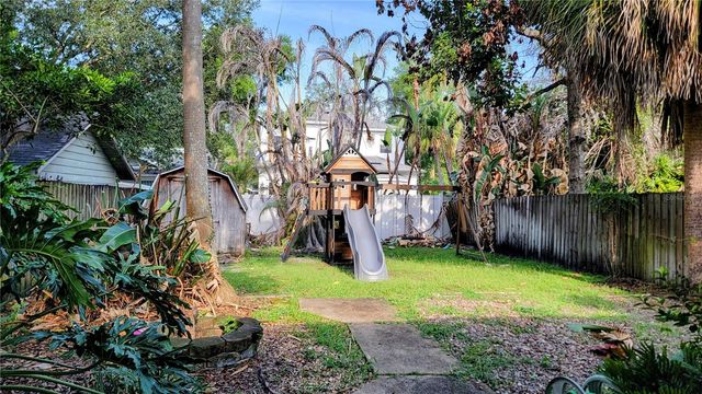 814 LAUREL AVENUE 2, Orlando, FL 32803