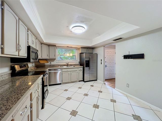814 LAUREL AVENUE 2, Orlando, FL 32803