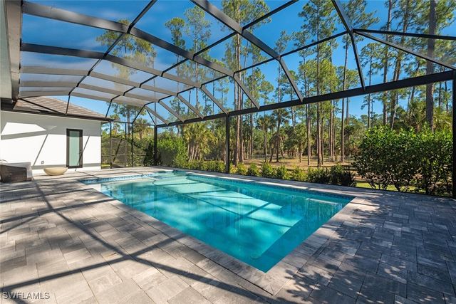 662 9th ST SW, Naples, FL 34117