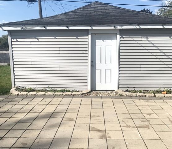 16154 Wood Street, Markham, IL 60428