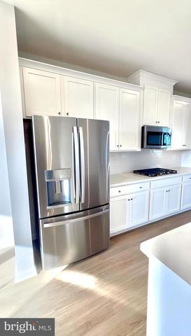 3511 SAINT ROBIN LANE, Bowie, MD 20716