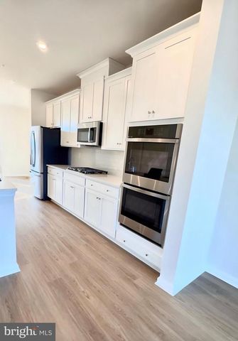 3511 SAINT ROBIN LANE, Bowie, MD 20716