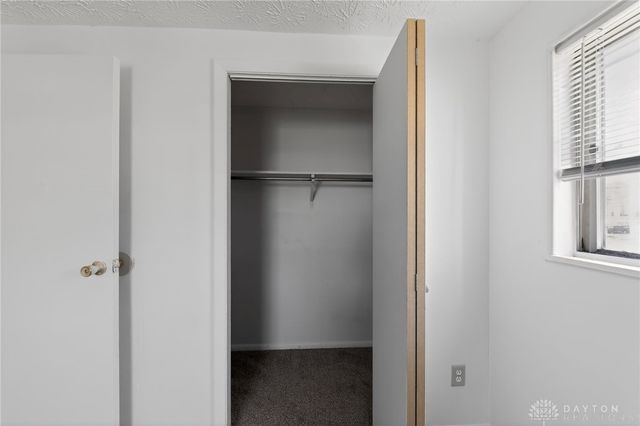 1046 Primrose Drive, West Carrollton, OH 45449