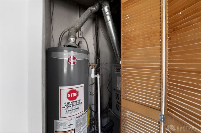 1046 Primrose Drive, West Carrollton, OH 45449