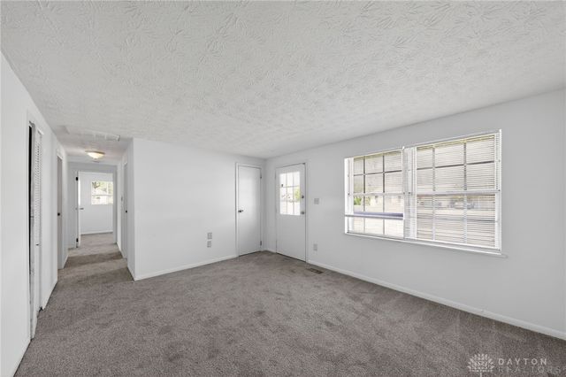1046 Primrose Drive, West Carrollton, OH 45449