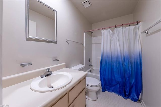 3837 Staffordshire LN, Williamsburg, VA 23188