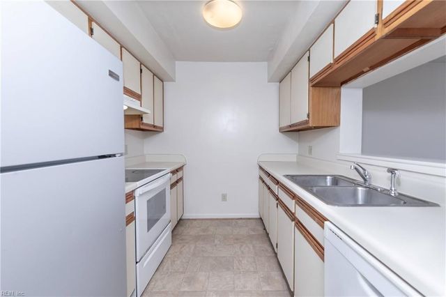 3837 Staffordshire LN, Williamsburg, VA 23188