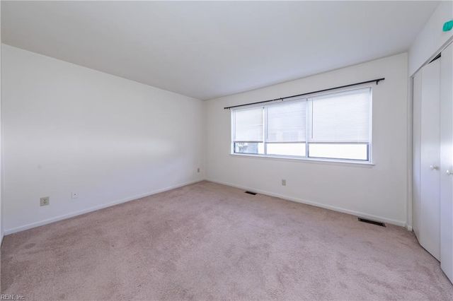 3837 Staffordshire LN, Williamsburg, VA 23188