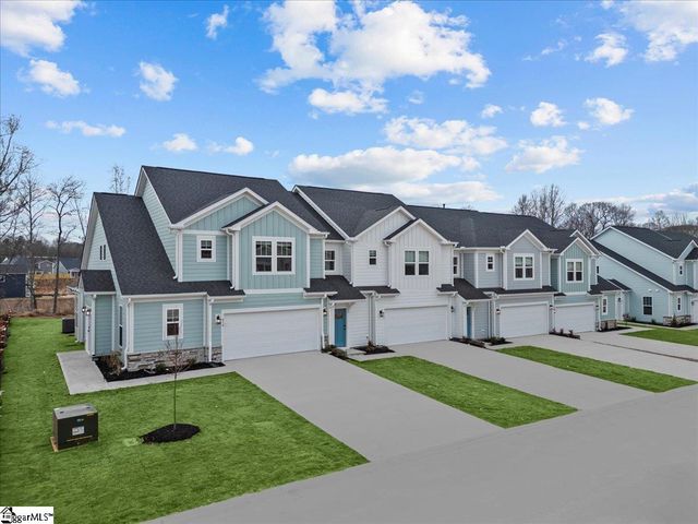 412 Crestcreek Drive, Anderson, SC 29621