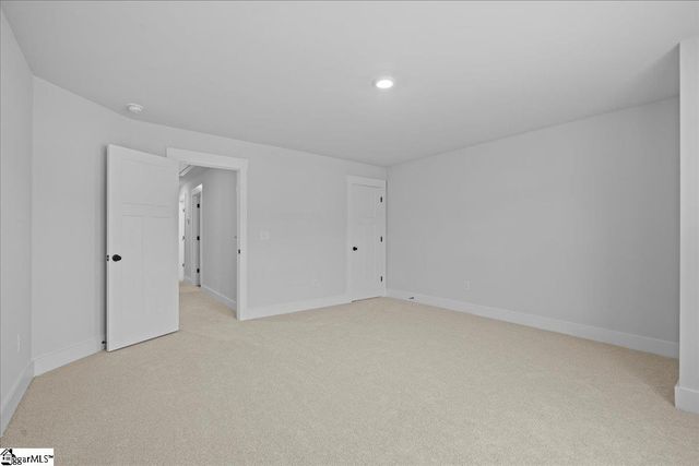 412 Crestcreek Drive, Anderson, SC 29621
