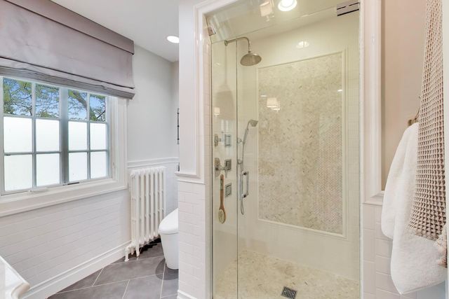3045 W ARDMORE Avenue, Chicago, IL 60659