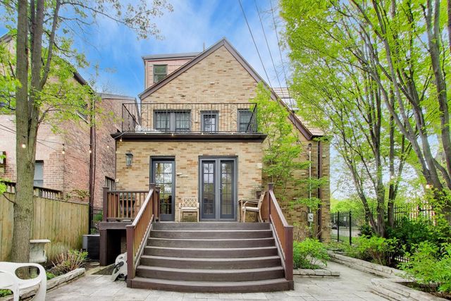 3045 W ARDMORE Avenue, Chicago, IL 60659