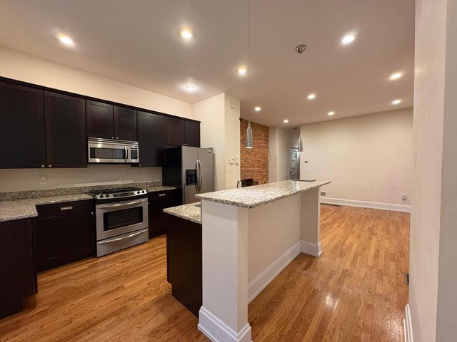 815 Neil Avenue, 101 101, Columbus, OH 43215