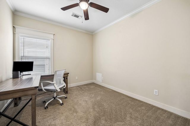 1017 W 16th Street W, Houston, TX 77008