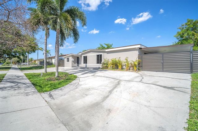 17911 NW 82nd Ave, Hialeah, FL 33015