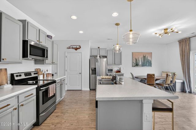 137 Presley Lane, Wilmington, NC 28411