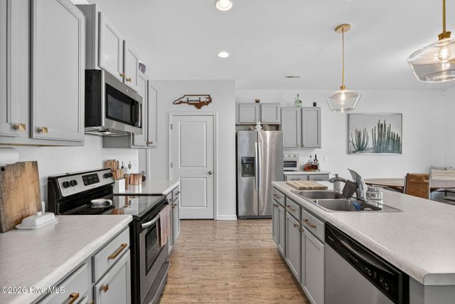 137 Presley Lane, Wilmington, NC 28411