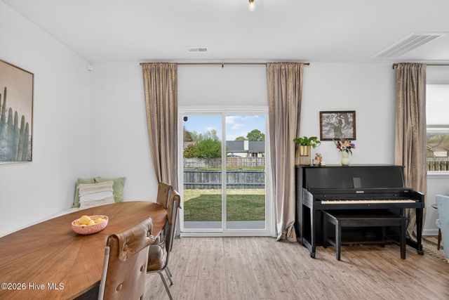 137 Presley Lane, Wilmington, NC 28411