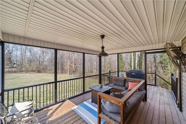 6309 US Highway 158, Summerfield, NC 27358