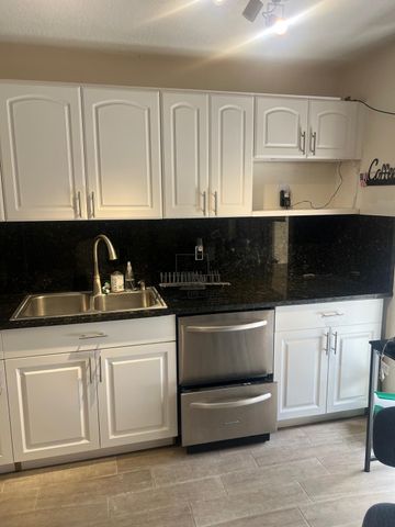 2318 Waterside Drive, Lake Worth, FL 33461