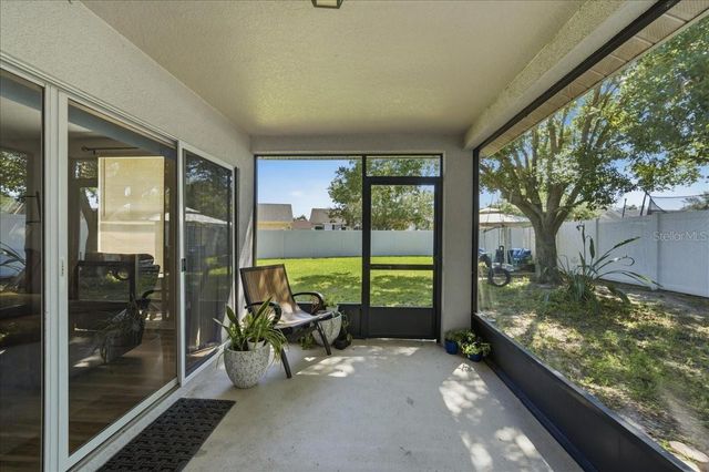 5207 NEW SAVANNAH CIRCLE, Wesley Chapel, FL 33545