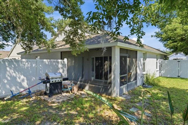 5207 NEW SAVANNAH CIRCLE, Wesley Chapel, FL 33545