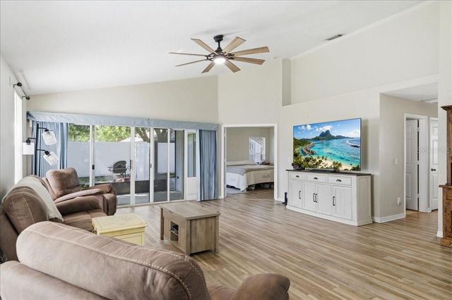 5207 NEW SAVANNAH CIRCLE, Wesley Chapel, FL 33545