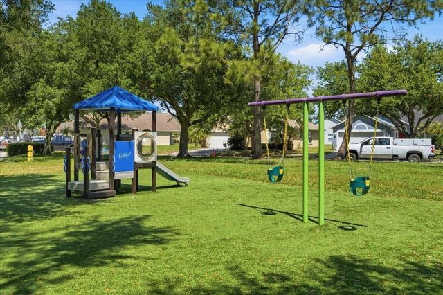 5207 NEW SAVANNAH CIRCLE, Wesley Chapel, FL 33545