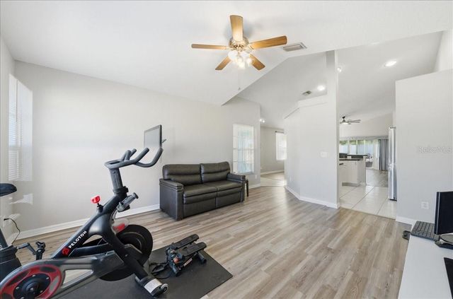 5207 NEW SAVANNAH CIRCLE, Wesley Chapel, FL 33545