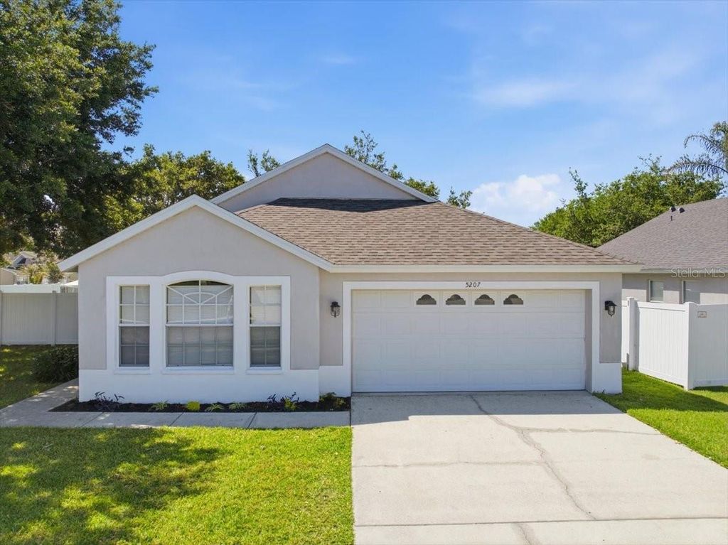 5207 NEW SAVANNAH CIRCLE, Wesley Chapel, FL 33545