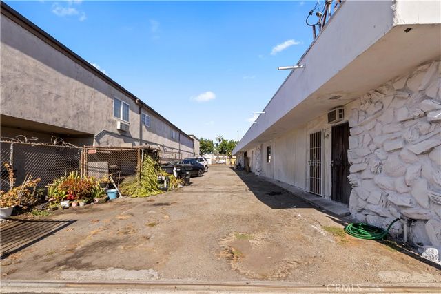 6322 Eastern Avenue, Bell Gardens, CA 90201
