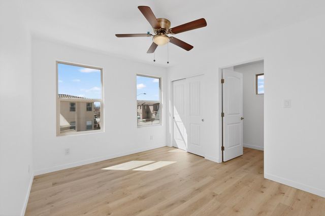 2645 Kates Way, Santa Fe, NM 87507