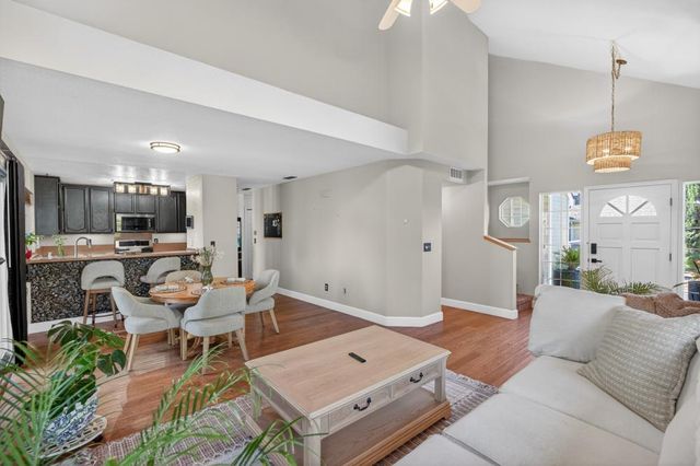 7611 Sunset Ave, Fair Oaks, CA 95628