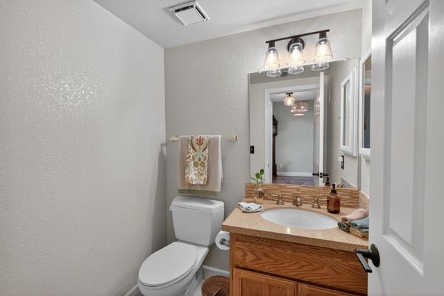 7611 Sunset Ave, Fair Oaks, CA 95628