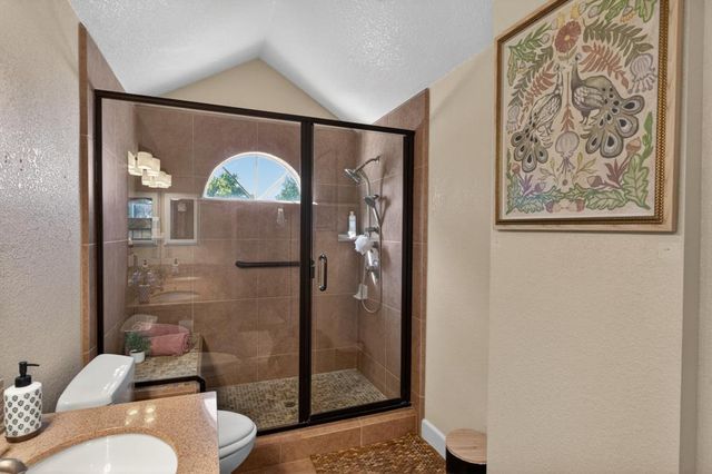 7611 Sunset Ave, Fair Oaks, CA 95628