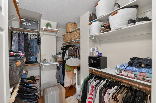 7611 Sunset Ave, Fair Oaks, CA 95628